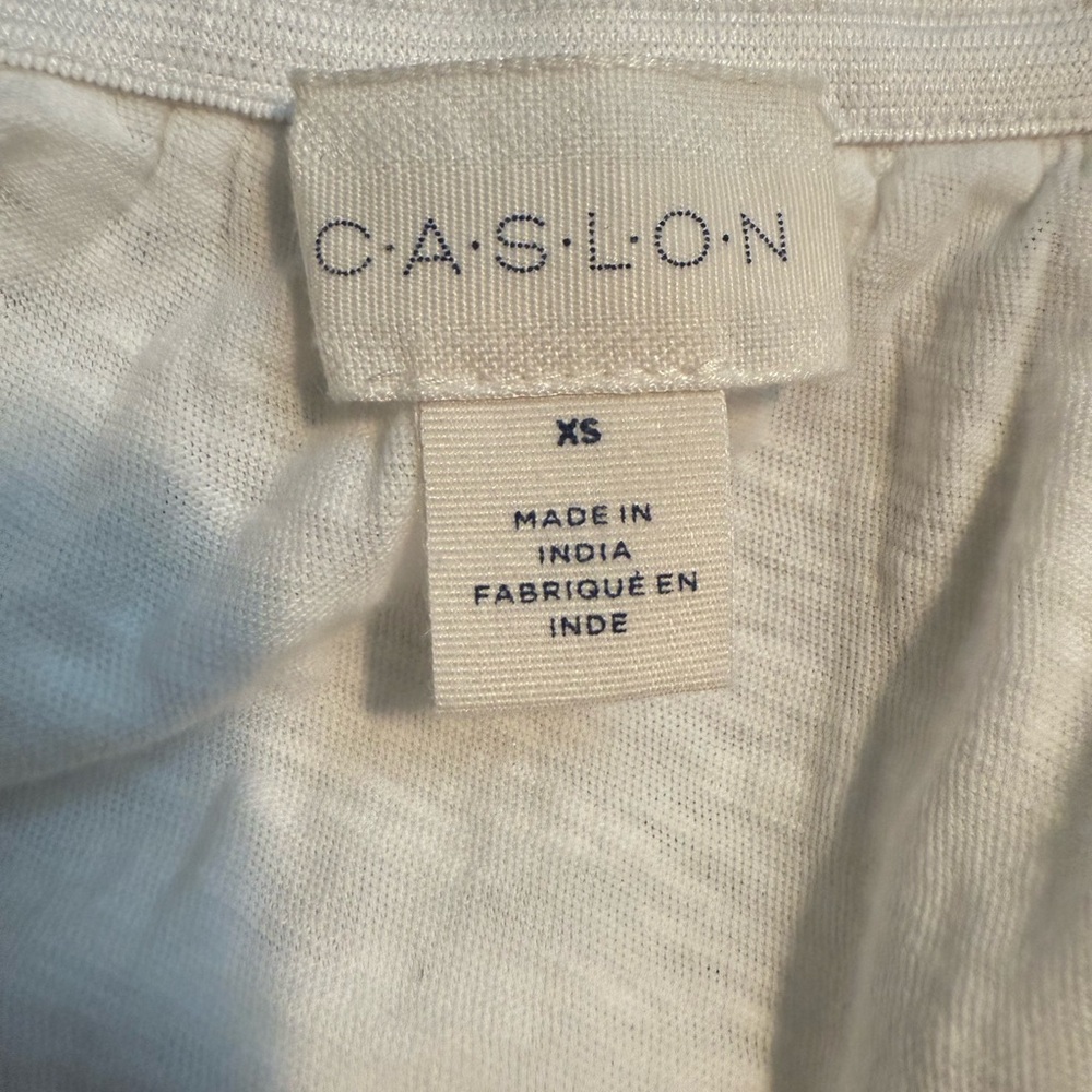 Caslon White Eyelet Ruffle Blouse EUC - Picture 3 of 3